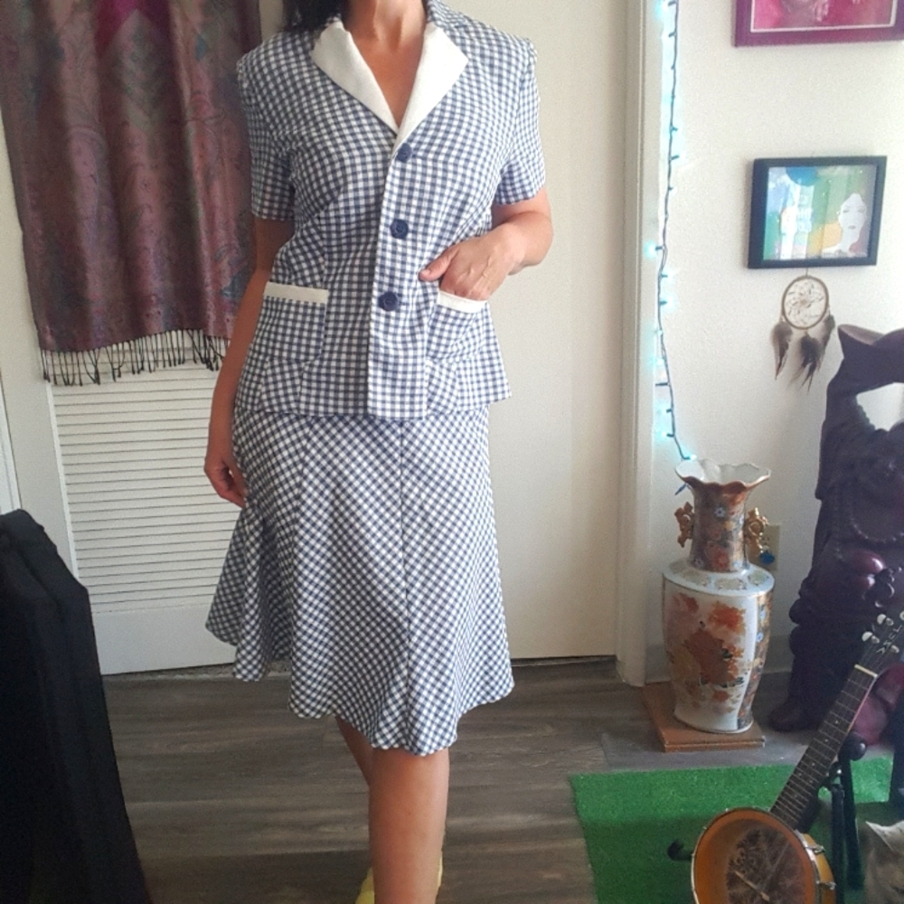 🌙Vintage 2-piece Seersucker Skirt Suit - Picture 2 of 11